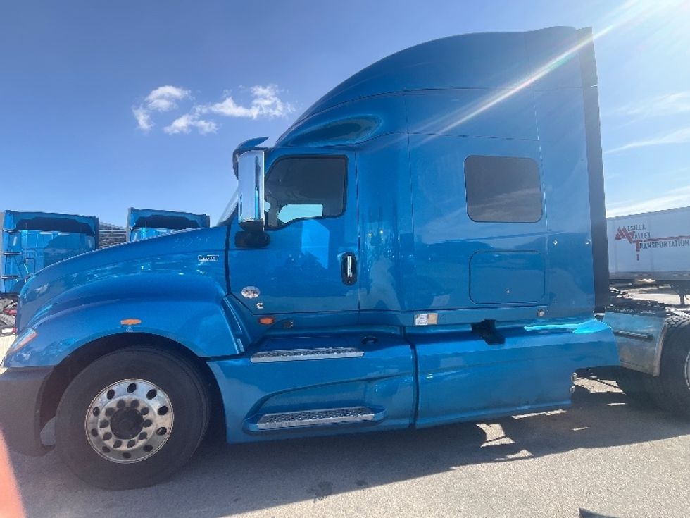 Sleeper Tractor-Heavy Duty Tractors-International-2020-LT625-El Paso-TX-733,793\n\t\tmiles-$ 29,250 - Image 4