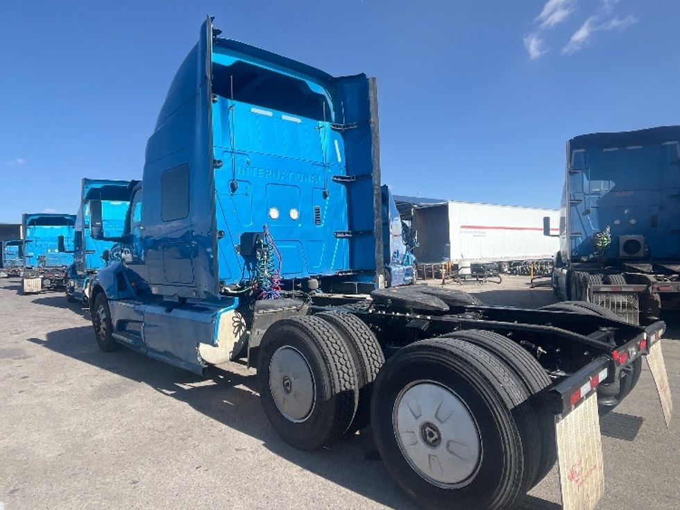 Sleeper Tractor-Heavy Duty Tractors-International-2020-LT625-El Paso-TX-733,793\n\t\tmiles-$ 29,250 - Image 5