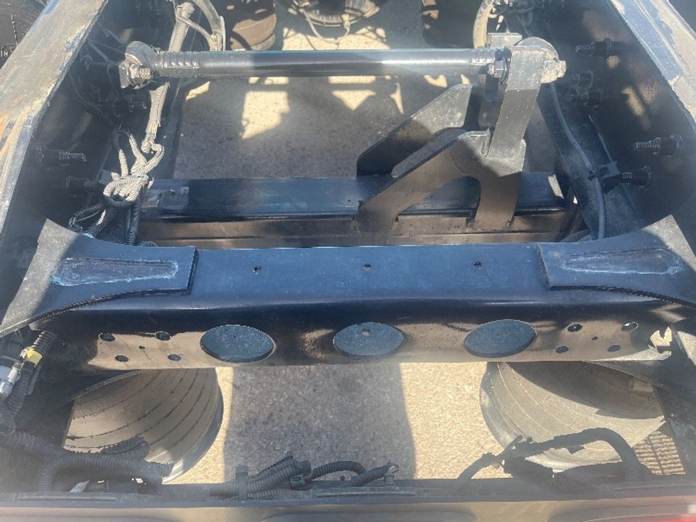 Sleeper Tractor-Heavy Duty Tractors-International-2020-LT625-El Paso-TX-733,793\n\t\tmiles-$ 29,250 - Image 6