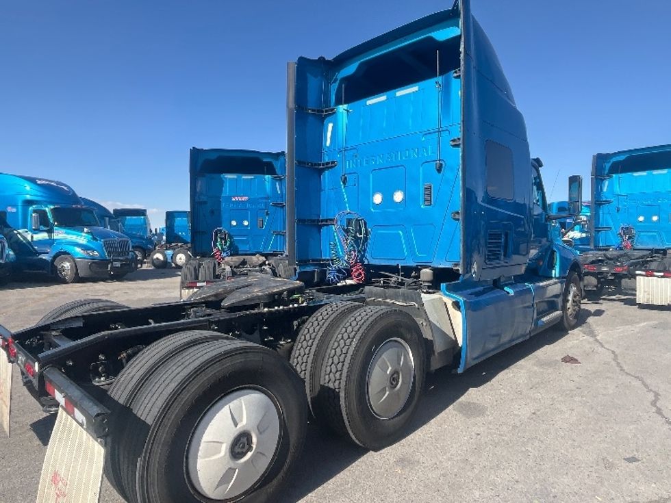 Sleeper Tractor-Heavy Duty Tractors-International-2020-LT625-El Paso-TX-733,793\n\t\tmiles-$ 29,250 - Image 7