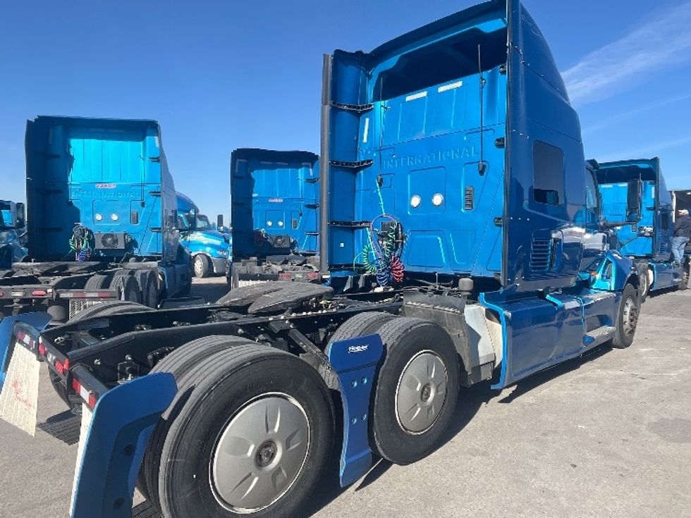 Sleeper Tractor-Heavy Duty Tractors-International-2020-LT625-El Paso-TX-734,173\n\t\tmiles-$ 29,250 - Image 7