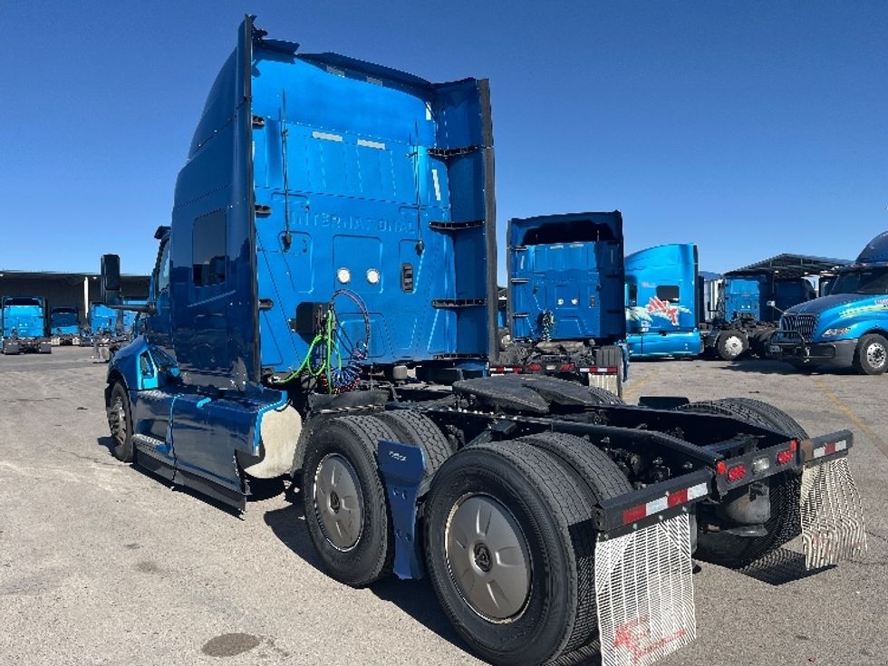 Sleeper Tractor-Heavy Duty Tractors-International-2020-LT625-El Paso-TX-734,681\n\t\tmiles-$ 29,250 - Image 5
