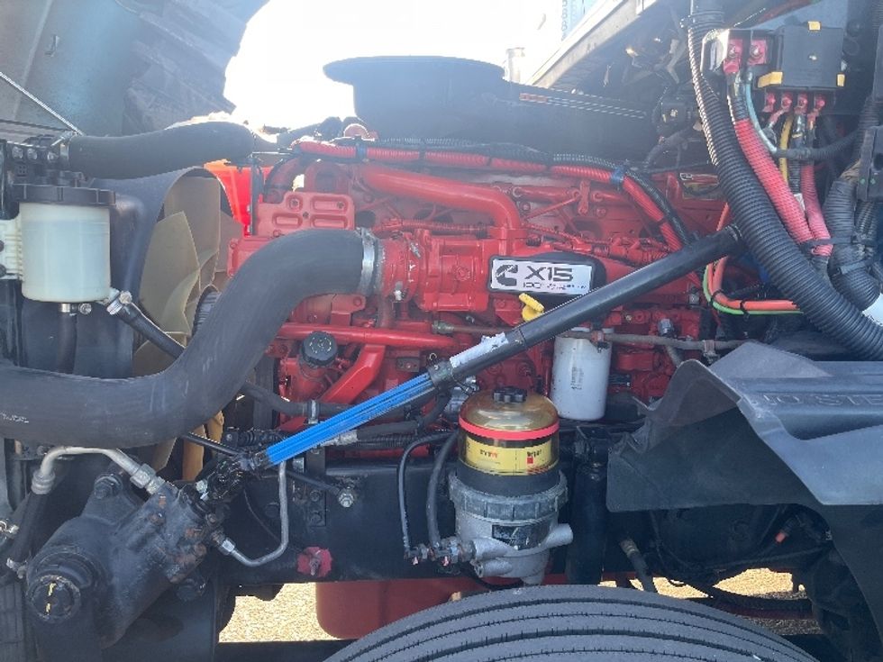 Sleeper Tractor-Heavy Duty Tractors-International-2020-LT625-El Paso-TX-735,301\n\t\tmiles-$ 28,000 - Image 21