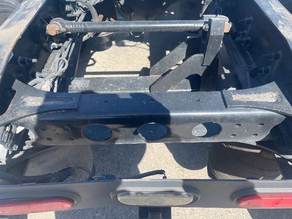 Sleeper Tractor-Heavy Duty Tractors-International-2020-LT625-El Paso-TX-737,824\n\t\tmiles-$ 29,000 - Image 6