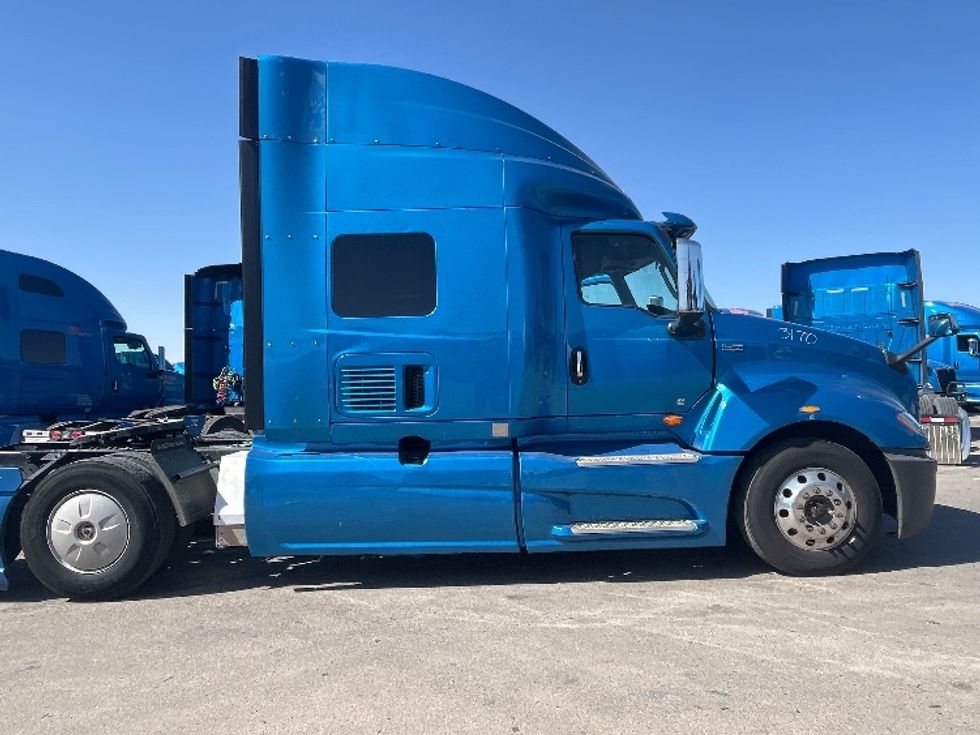 Sleeper Tractor-Heavy Duty Tractors-International-2020-LT625-El Paso-TX-737,824\n\t\tmiles-$ 29,000 - Image 8