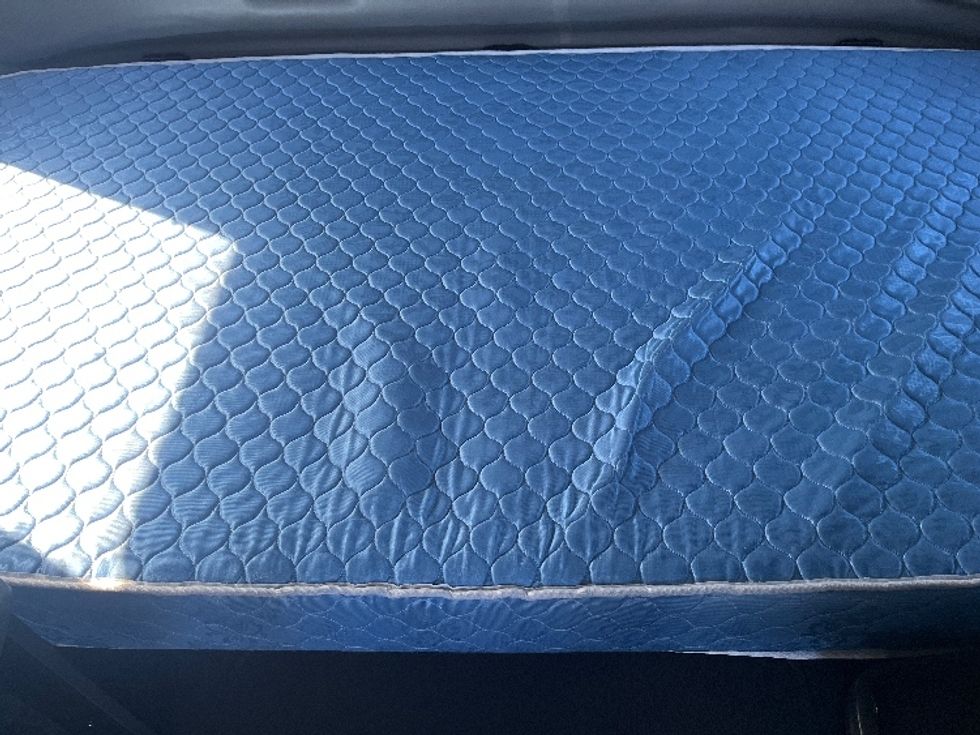 Sleeper Tractor-Heavy Duty Tractors-International-2020-LT625-El Paso-TX-738,583\n\t\tmiles-$ 29,000 - Image 17