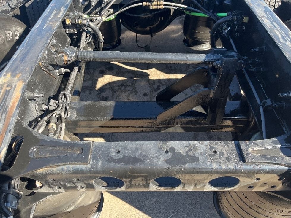 Sleeper Tractor-Heavy Duty Tractors-International-2020-LT625-El Paso-TX-738,583\n\t\tmiles-$ 29,000 - Image 6