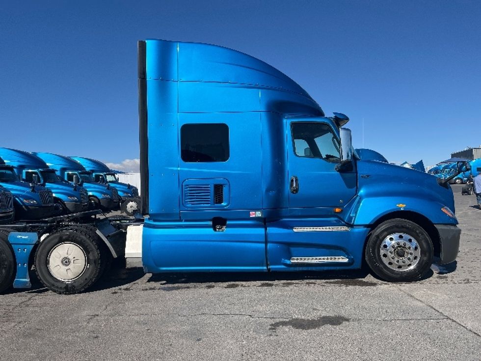 Sleeper Tractor-Heavy Duty Tractors-International-2020-LT625-El Paso-TX-738,583\n\t\tmiles-$ 29,000 - Image 8