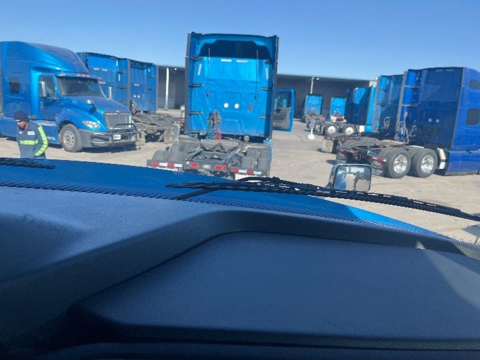 Sleeper Tractor-Heavy Duty Tractors-International-2020-LT625-El Paso-TX-739,519\n\t\tmiles-$ 29,000 - Image 14