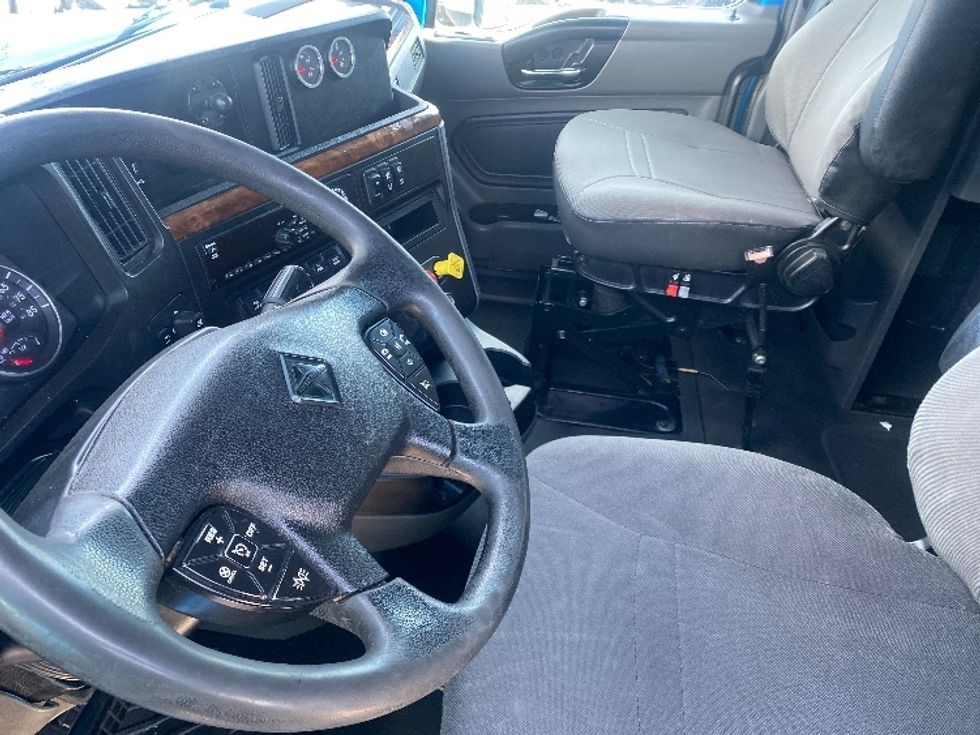 Sleeper Tractor-Heavy Duty Tractors-International-2020-LT625-El Paso-TX-739,841\n\t\tmiles-$ 29,000 - Image 10