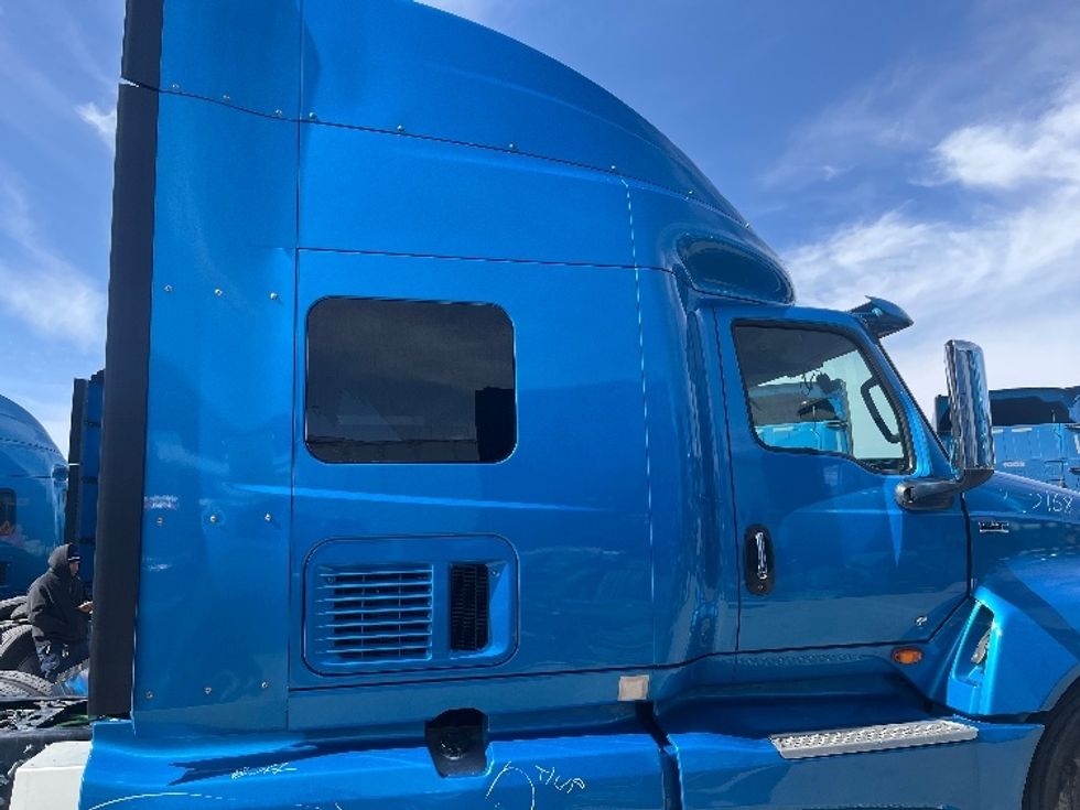 Sleeper Tractor-Heavy Duty Tractors-International-2020-LT625-El Paso-TX-739,841\n\t\tmiles-$ 29,000 - Image 8