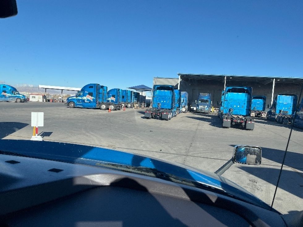 Sleeper Tractor-Heavy Duty Tractors-International-2020-LT625-El Paso-TX-739,969\n\t\tmiles-$ 29,000 - Image 14