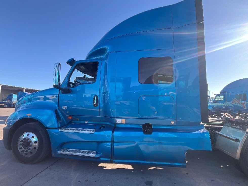 Sleeper Tractor-Heavy Duty Tractors-International-2020-LT625-El Paso-TX-739,969\n\t\tmiles-$ 29,000 - Image 4