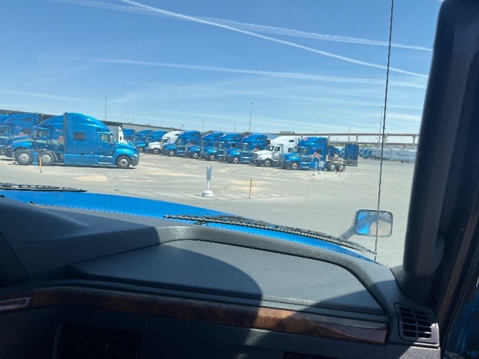 Sleeper Tractor-Heavy Duty Tractors-International-2020-LT625-El Paso-TX-741,340\n\t\tmiles-$ 23,750 - Image 14