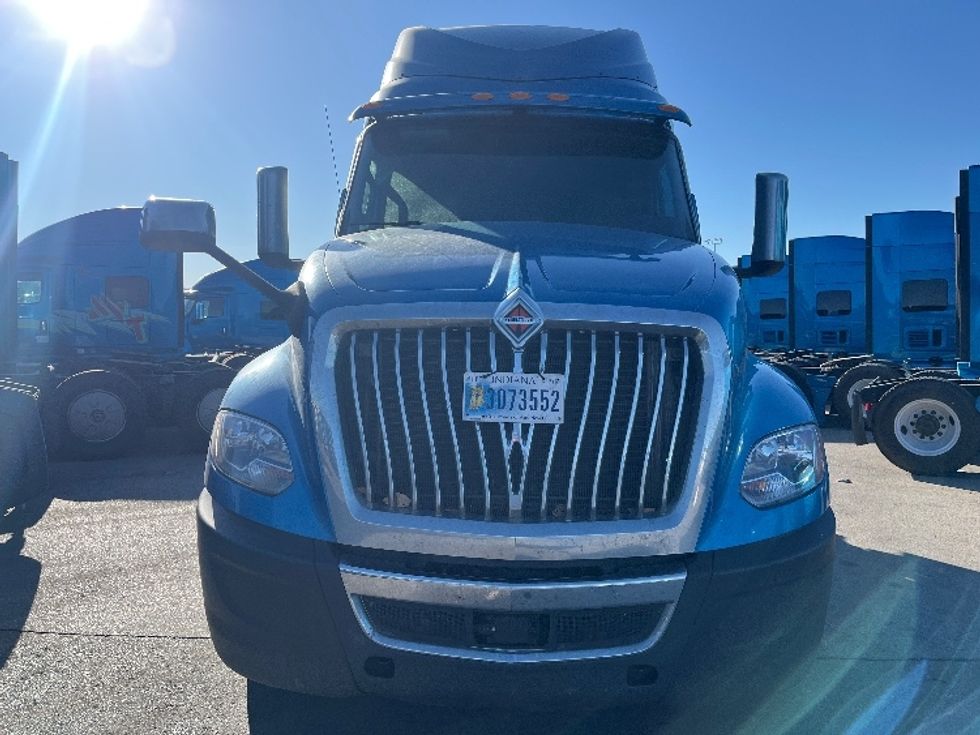 Sleeper Tractor-Heavy Duty Tractors-International-2020-LT625-El Paso-TX-744,340\n\t\tmiles-$ 28,750 - Image 2