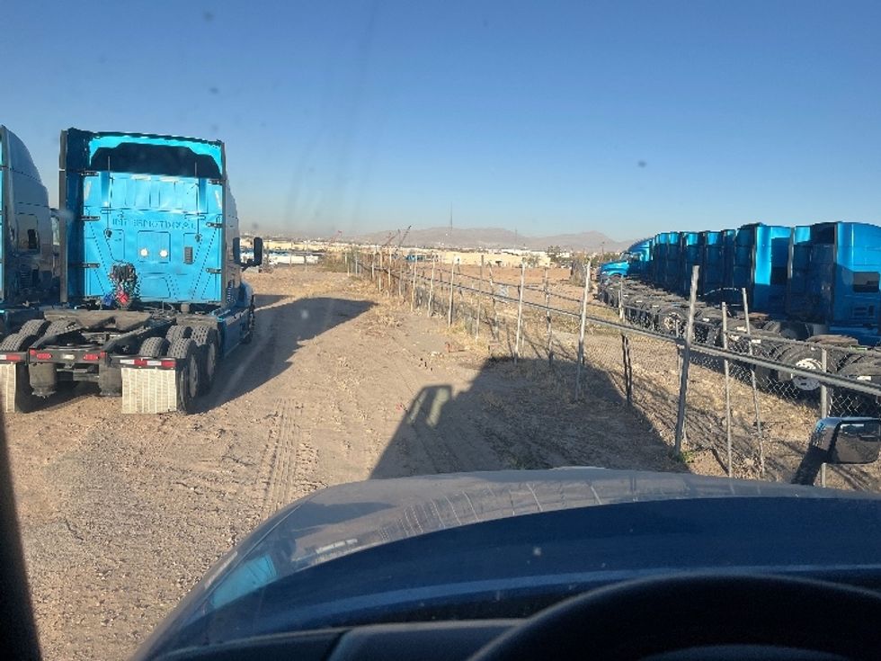 Sleeper Tractor-Heavy Duty Tractors-International-2020-LT625-El Paso-TX-745,534\n\t\tmiles-$ 28,500 - Image 11