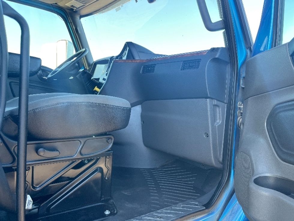 Sleeper Tractor-Heavy Duty Tractors-International-2020-LT625-El Paso-TX-745,534\n\t\tmiles-$ 28,500 - Image 13