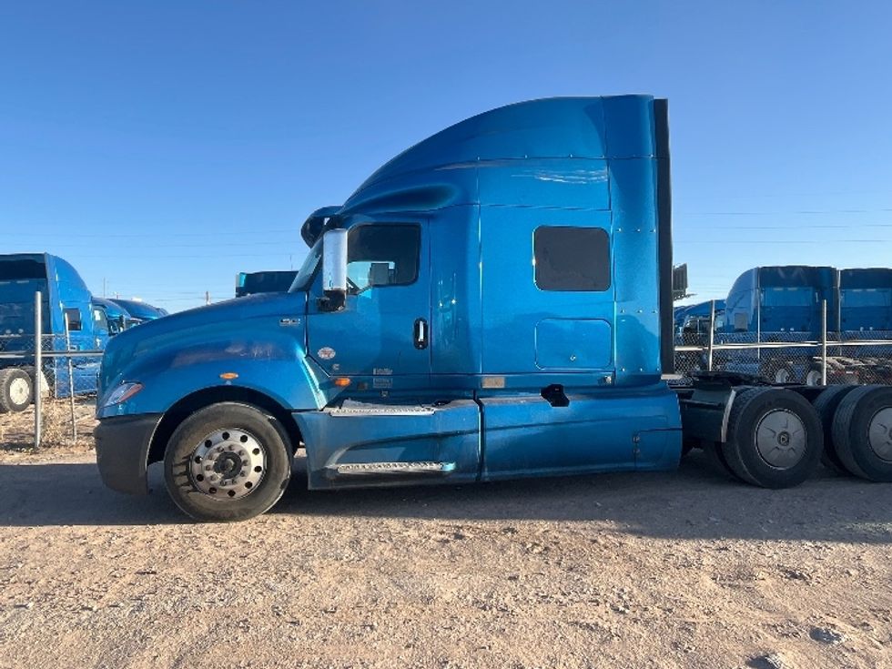 Sleeper Tractor-Heavy Duty Tractors-International-2020-LT625-El Paso-TX-745,534\n\t\tmiles-$ 28,500 - Image 4