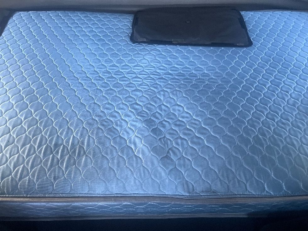 Sleeper Tractor-Heavy Duty Tractors-International-2020-LT625-El Paso-TX-748,888\n\t\tmiles-$ 28,250 - Image 17