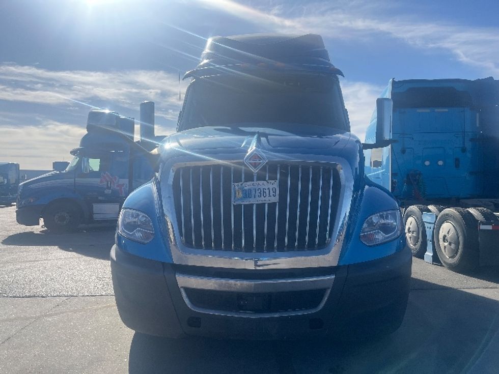 Sleeper Tractor-Heavy Duty Tractors-International-2020-LT625-El Paso-TX-748,888\n\t\tmiles-$ 28,250 - Image 2