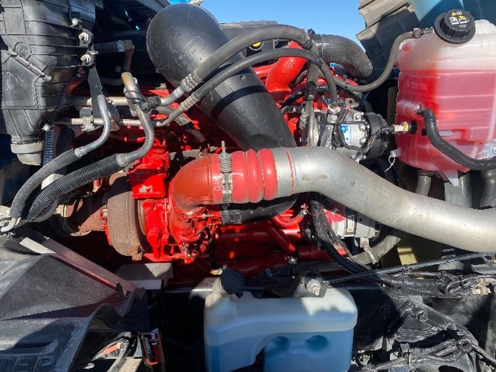 Sleeper Tractor-Heavy Duty Tractors-International-2020-LT625-El Paso-TX-750,148\n\t\tmiles-$ 28,250 - Image 20