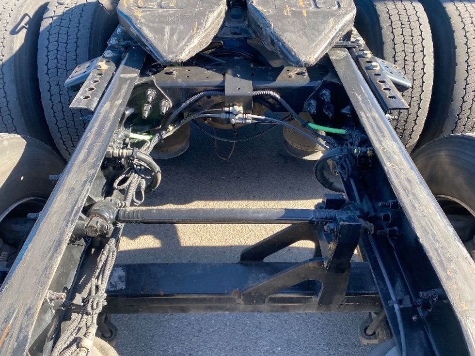 Sleeper Tractor-Heavy Duty Tractors-International-2020-LT625-El Paso-TX-750,148\n\t\tmiles-$ 28,250 - Image 6