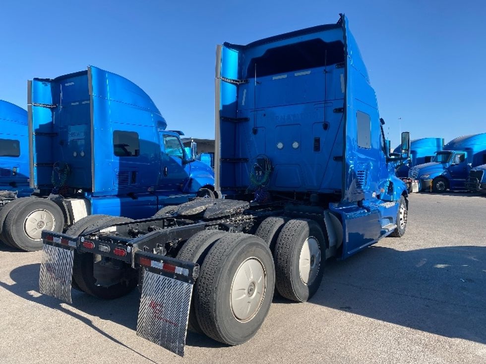 Sleeper Tractor-Heavy Duty Tractors-International-2020-LT625-El Paso-TX-750,148\n\t\tmiles-$ 28,250 - Image 7
