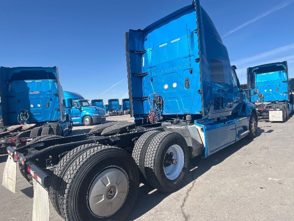 Sleeper Tractor-Heavy Duty Tractors-International-2020-LT625-El Paso-TX-750,280\n\t\tmiles-$ 28,250 - Image 7