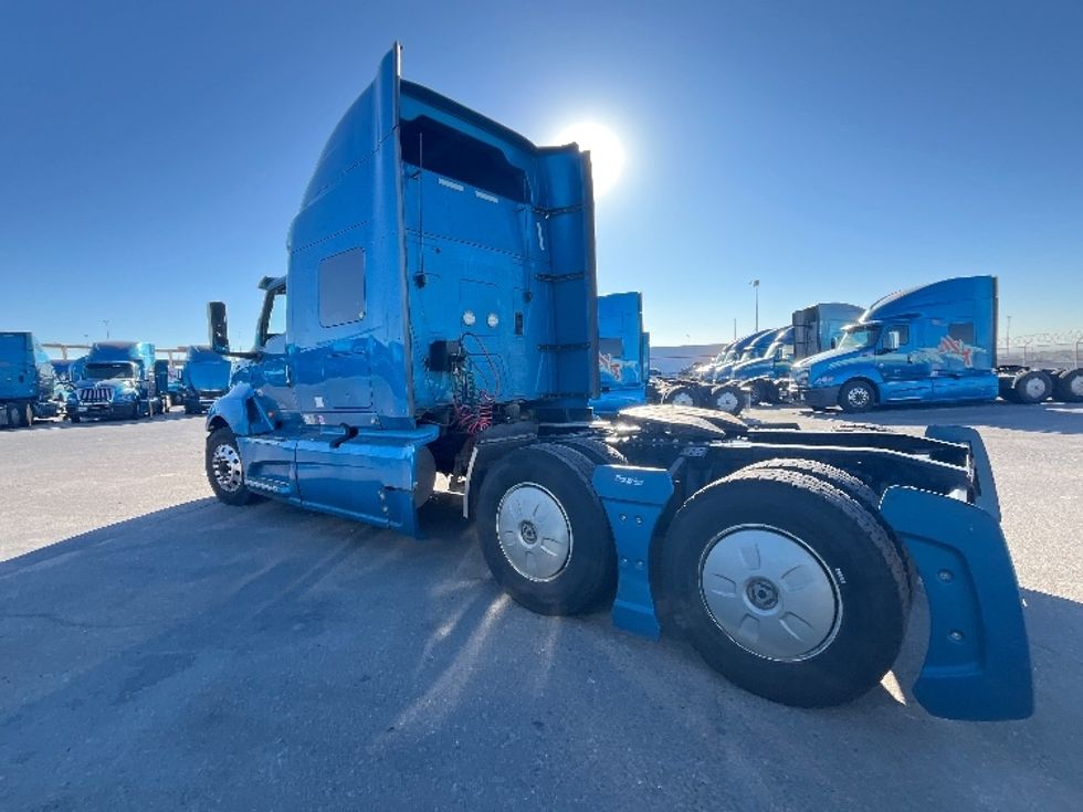 Sleeper Tractor-Heavy Duty Tractors-International-2020-LT625-El Paso-TX-751,389\n\t\tmiles-$ 28,250 - Image 5