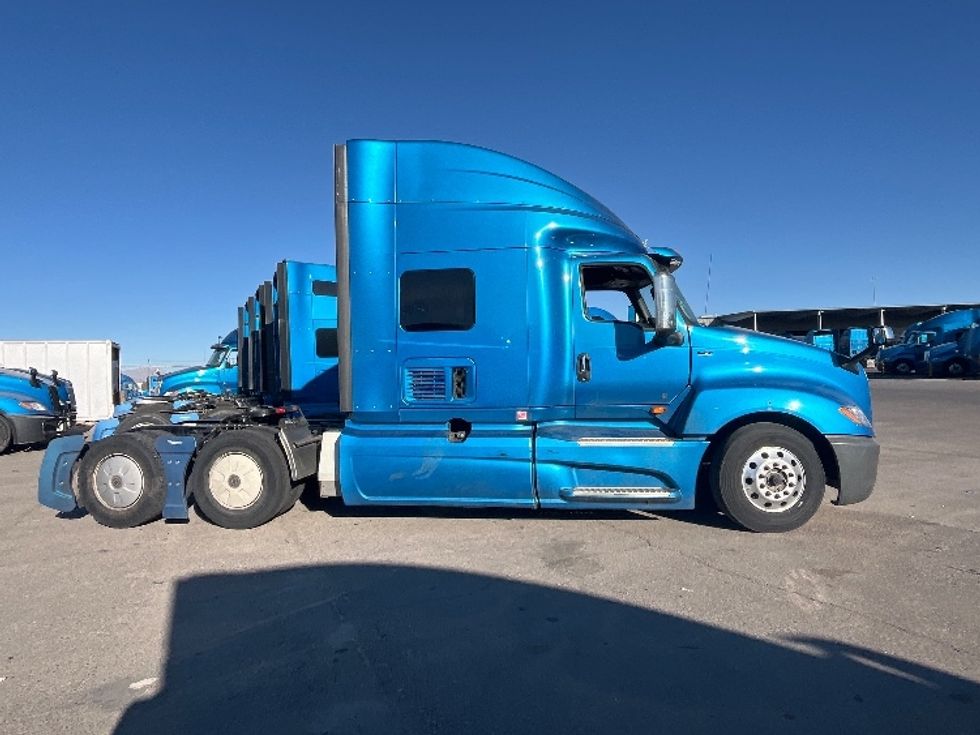 Sleeper Tractor-Heavy Duty Tractors-International-2020-LT625-El Paso-TX-751,389\n\t\tmiles-$ 28,250 - Image 8
