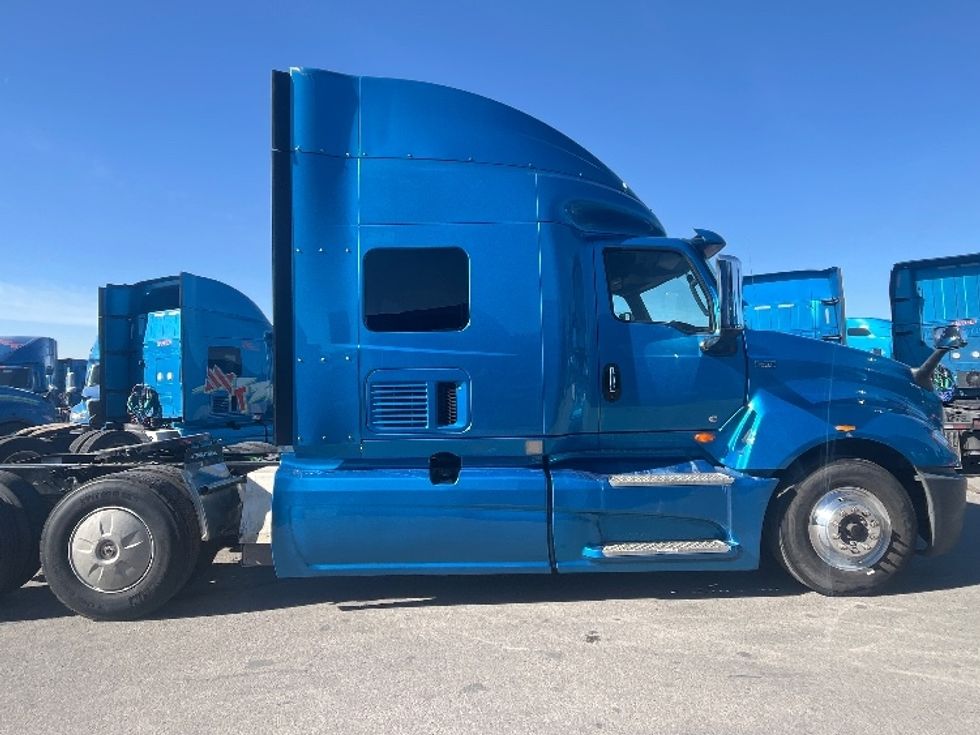 Sleeper Tractor-Heavy Duty Tractors-International-2020-LT625-El Paso-TX-752,248\n\t\tmiles-$ 28,000 - Image 8