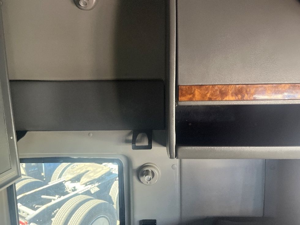 Sleeper Tractor-Heavy Duty Tractors-International-2020-LT625-El Paso-TX-753,707\n\t\tmiles-$ 28,000 - Image 18