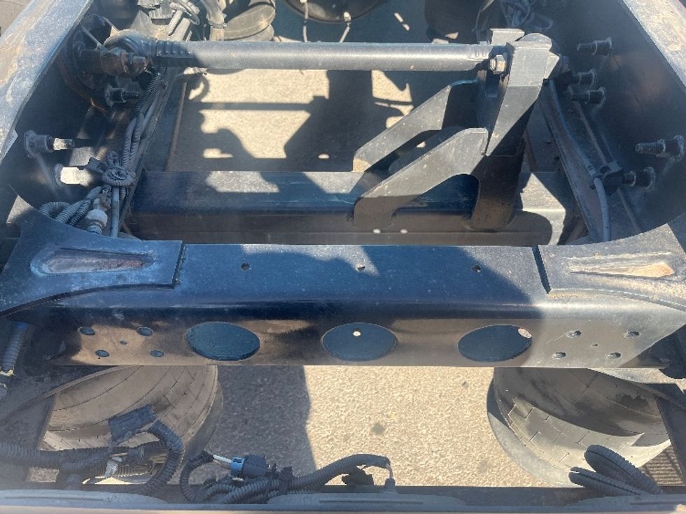 Sleeper Tractor-Heavy Duty Tractors-International-2020-LT625-El Paso-TX-753,707\n\t\tmiles-$ 28,000 - Image 6