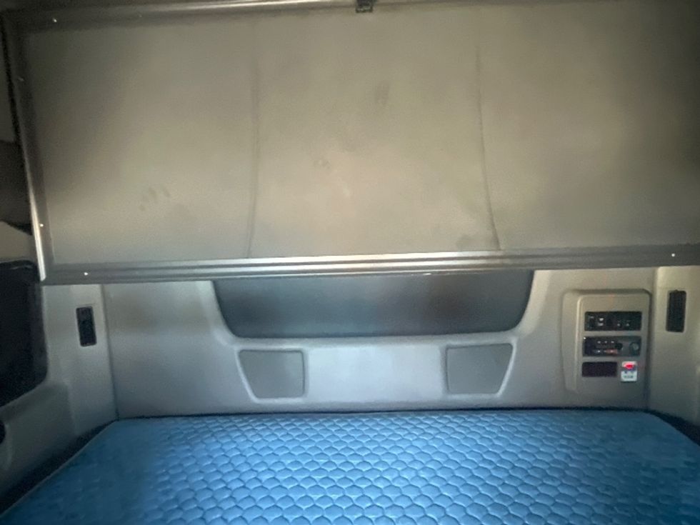 Sleeper Tractor-Heavy Duty Tractors-International-2020-LT625-El Paso-TX-753,821\n\t\tmiles-$ 28,000 - Image 16