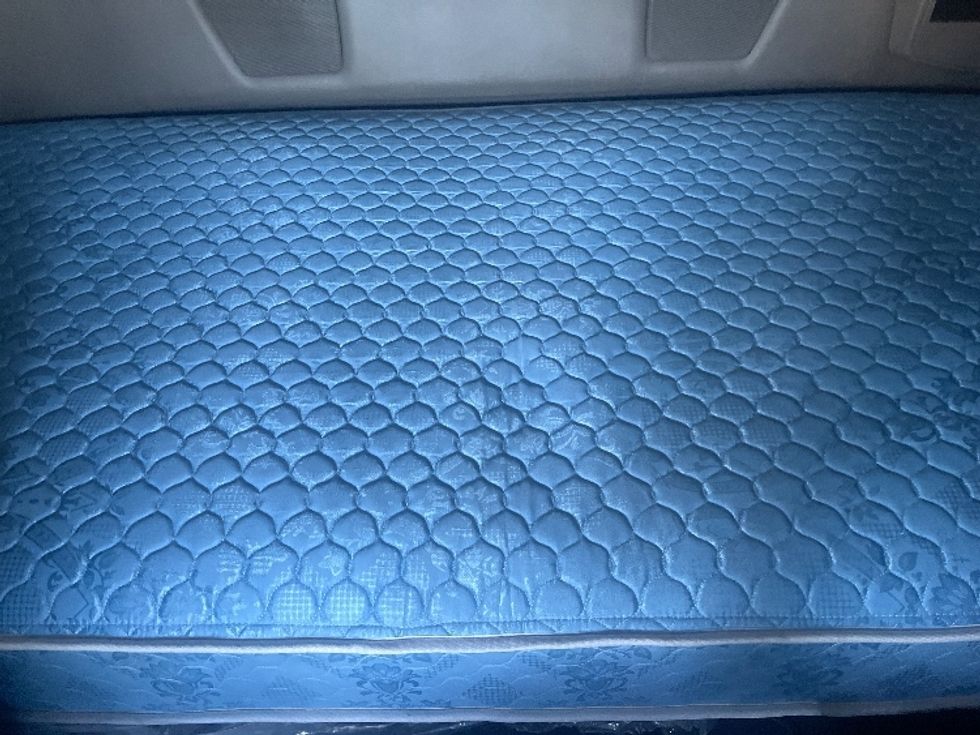 Sleeper Tractor-Heavy Duty Tractors-International-2020-LT625-El Paso-TX-753,821\n\t\tmiles-$ 28,000 - Image 17