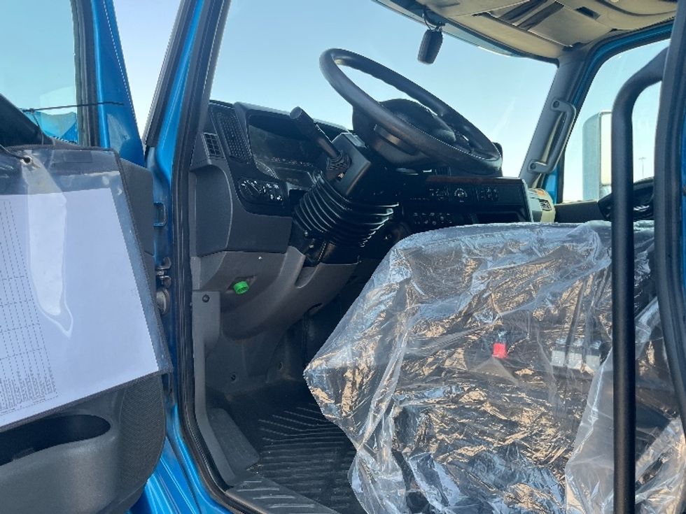 Sleeper Tractor-Heavy Duty Tractors-International-2020-LT625-El Paso-TX-757,249\n\t\tmiles-$ 28,000 - Image 9