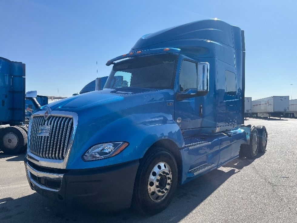 Sleeper Tractor-Heavy Duty Tractors-International-2020-LT625-El Paso-TX-759,333\n\t\tmiles-$ 28,000 - Image 3