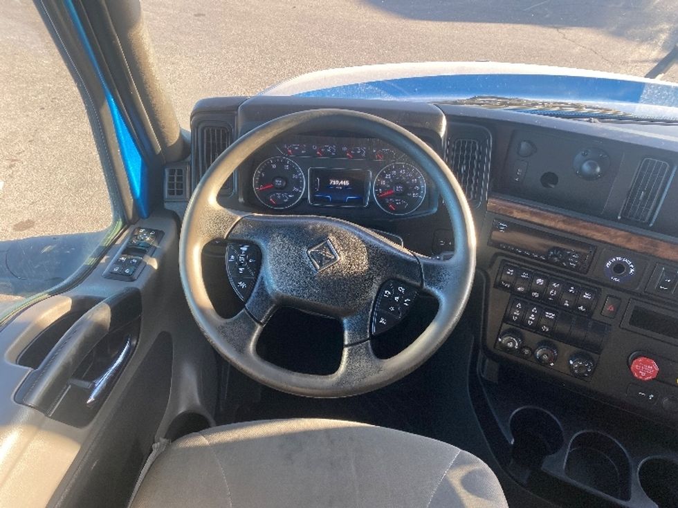 Sleeper Tractor-Heavy Duty Tractors-International-2020-LT625-El Paso-TX-759,446\n\t\tmiles-$ 28,000 - Image 11