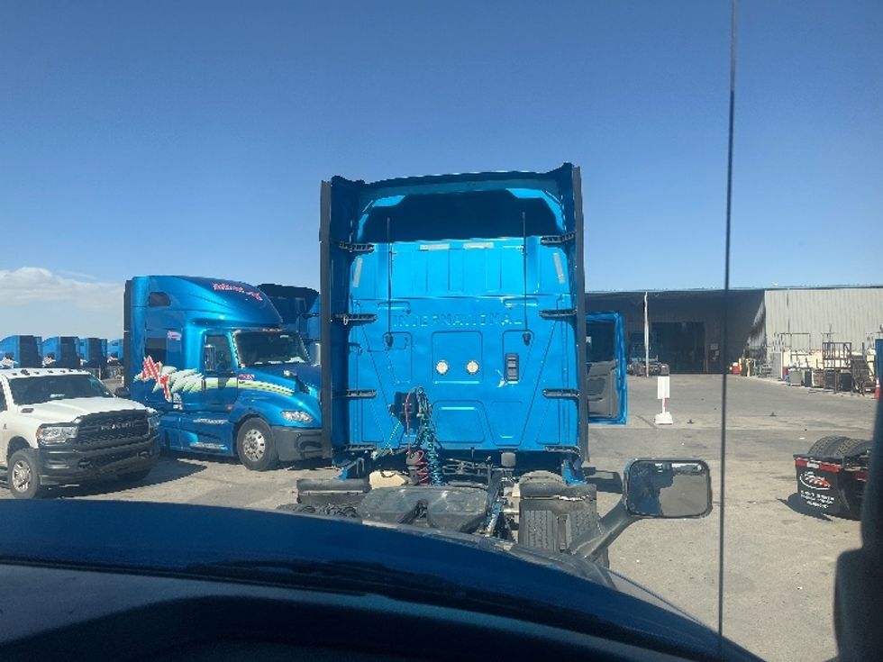 Sleeper Tractor-Heavy Duty Tractors-International-2020-LT625-El Paso-TX-767,188\n\t\tmiles-$ 28,000 - Image 14