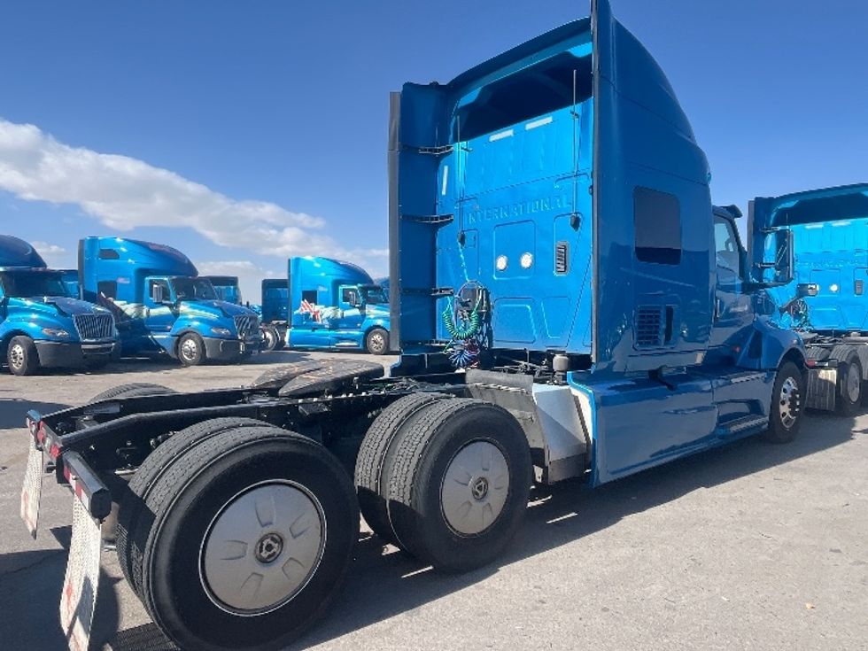 Sleeper Tractor-Heavy Duty Tractors-International-2020-LT625-El Paso-TX-767,188\n\t\tmiles-$ 28,000 - Image 7