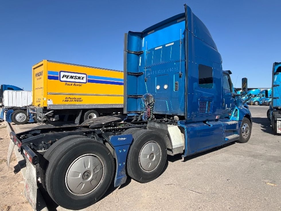 Sleeper Tractor-Heavy Duty Tractors-International-2020-LT625-El Paso-TX-768,253\n\t\tmiles-$ 28,000 - Image 7
