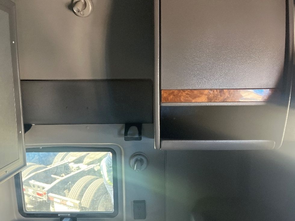 Sleeper Tractor-Heavy Duty Tractors-International-2020-LT625-El Paso-TX-771,758\n\t\tmiles-$ 28,000 - Image 18