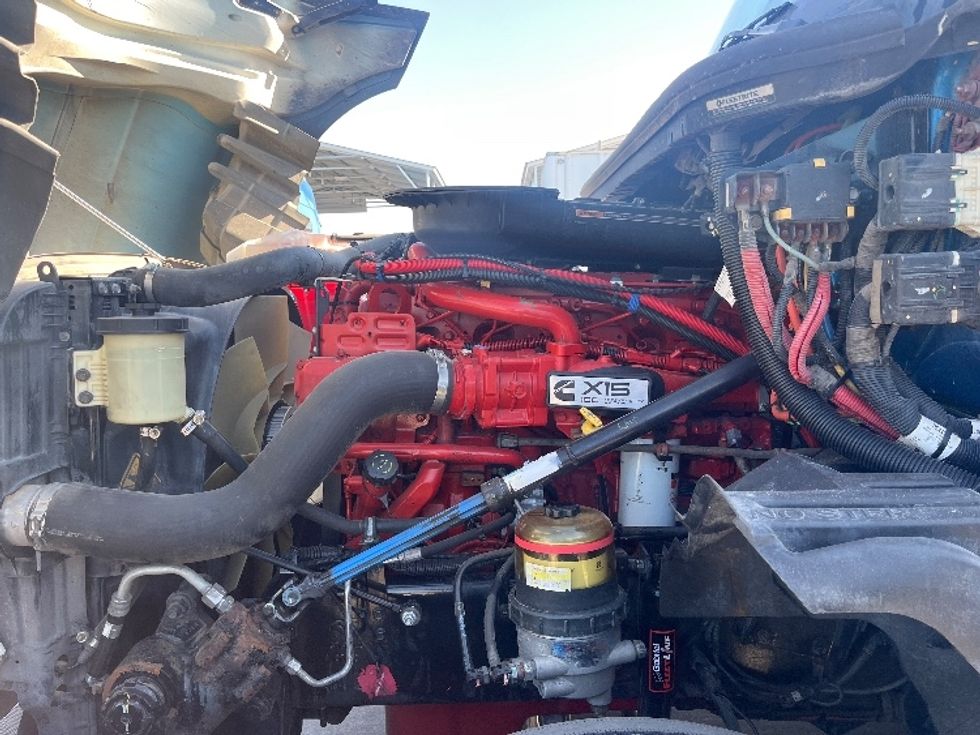 2020 International LT625 LT photo 18