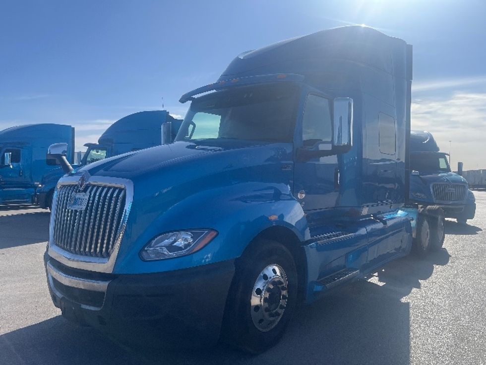 Sleeper Tractor-Heavy Duty Tractors-International-2020-LT625-El Paso-TX-772,904\n\t\tmiles-$ 28,000 - Image 3