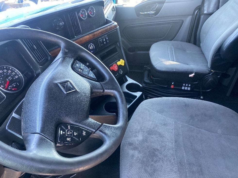 Sleeper Tractor-Heavy Duty Tractors-International-2020-LT625-El Paso-TX-773,925\n\t\tmiles-$ 28,000 - Image 10