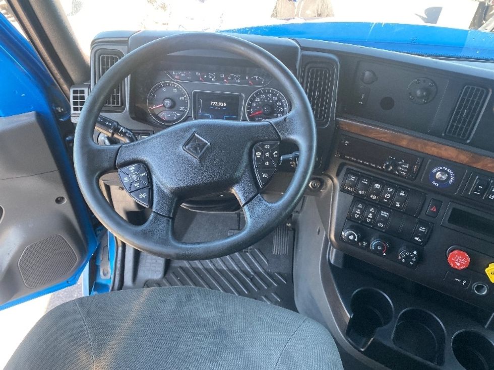 Sleeper Tractor-Heavy Duty Tractors-International-2020-LT625-El Paso-TX-773,925\n\t\tmiles-$ 28,000 - Image 11