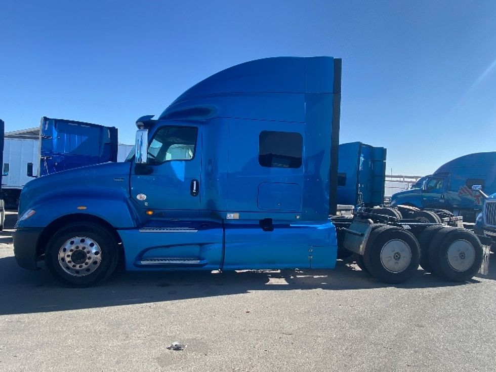 Sleeper Tractor-Heavy Duty Tractors-International-2020-LT625-El Paso-TX-773,925\n\t\tmiles-$ 28,000 - Image 4