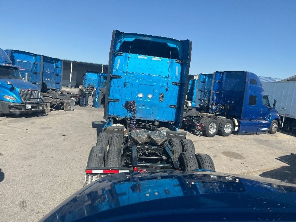 Sleeper Tractor-Heavy Duty Tractors-International-2020-LT625-El Paso-TX-775,001\n\t\tmiles-$ 28,000 - Image 11