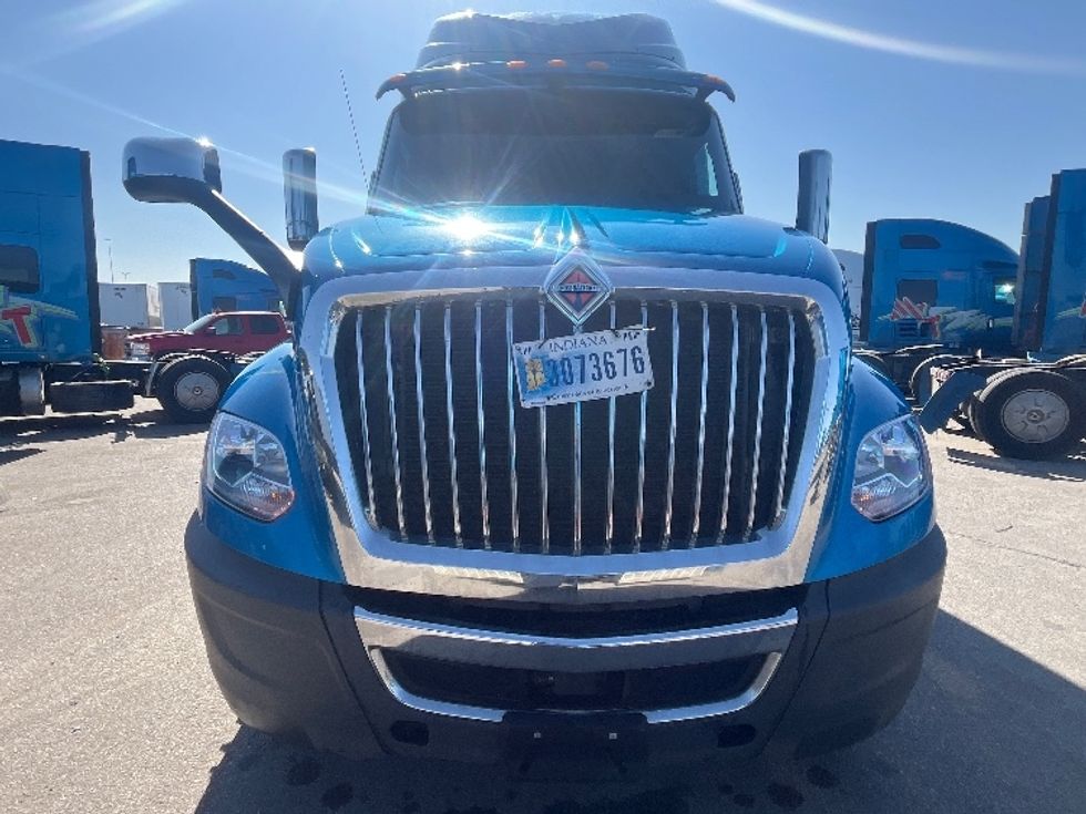 Sleeper Tractor-Heavy Duty Tractors-International-2020-LT625-El Paso-TX-775,001\n\t\tmiles-$ 28,000 - Image 2