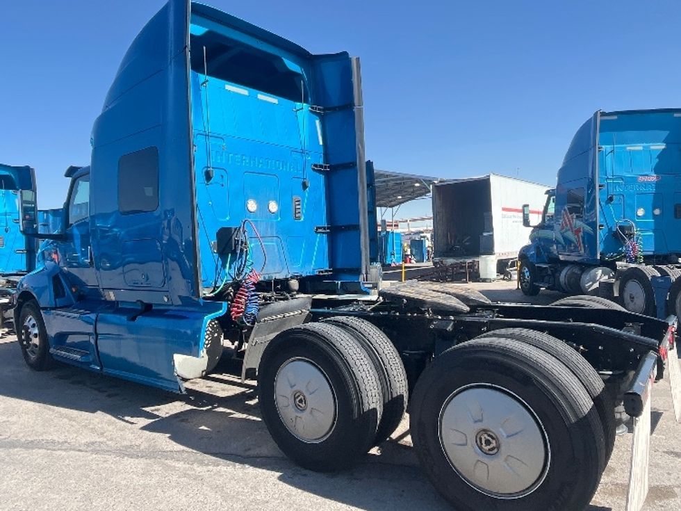 Sleeper Tractor-Heavy Duty Tractors-International-2020-LT625-El Paso-TX-775,001\n\t\tmiles-$ 28,000 - Image 5